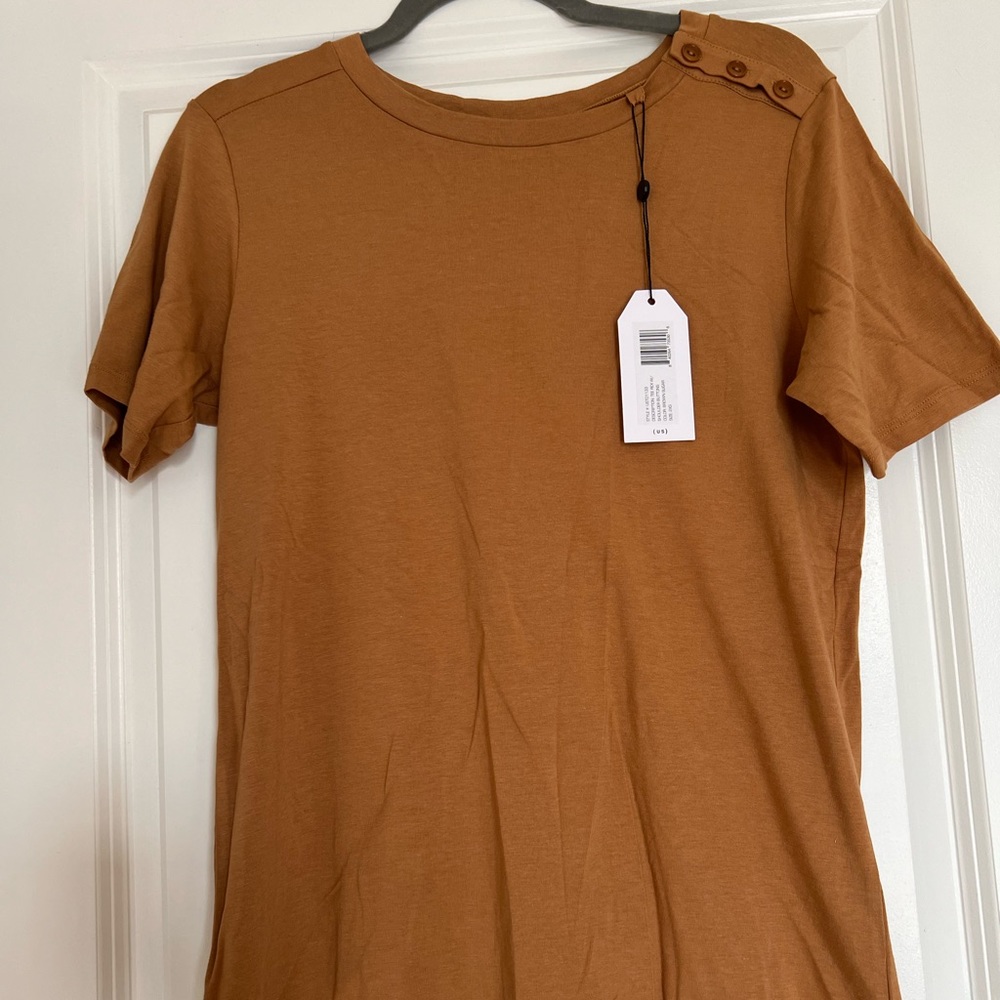 Universal Standard NWT Tee Rex with Shoulder Buttons in Brown Sugar - Size 2XS
